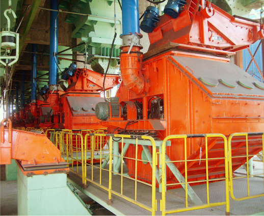 武钢8号4350立方米高炉烧结矿、焦炭筛